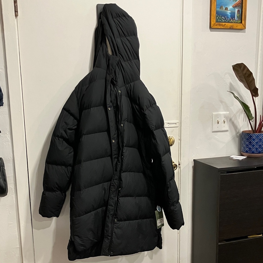Women's Black Puffer Jacket